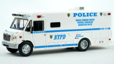 BOS87856 BoS Models NYPD Freightliner MT-55 ESU Truck