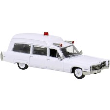 BR10227 HO Scale Brekina 1966 Cadillac Miller Meteor Ambulance - Unassembled Kit, White BR10227 HO Scale Brekina 1966 Cadillac Miller Meteor Ambulance - Unassembled Kit, White
