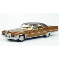BR18130 HO Scale Brekina 1972 Cadillac Coupe DeVille - Metallic Gold/Brown