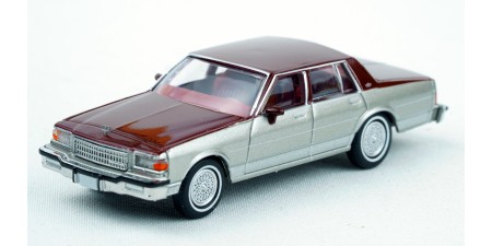 BR19708 - Brekina HO 1987 Chevrolet Caprice Sedan - Metallic Silver/Dark Red