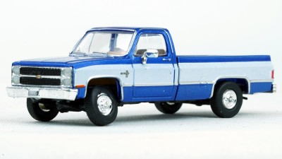 BR19652 - Brekina HO 1981 Chevrolet C10 Pickup - Blue Two Tone