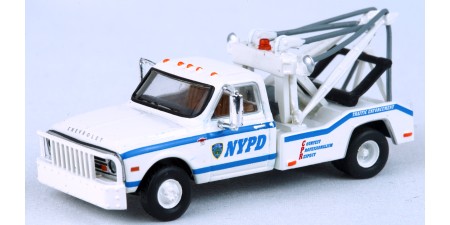 BR19668 - Brekina HO 1968 Chevrolet C30 Tow Truck - White NYPD BR19668 - Brekina HO 1968 Chevrolet C30 Tow Truck - White NYPD
