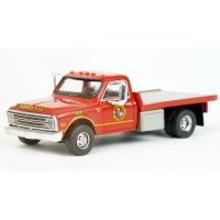 BR19671 - Brekina HO 1968 Chevrolet C30 Flatbed Truck - VFD Red