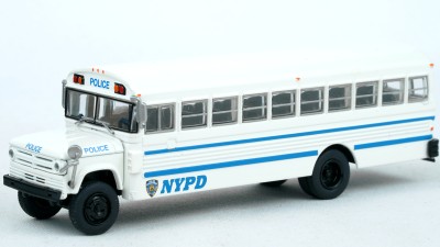 BR61332 HO Scale 1970 Dodge S600 School Bus - NYPD