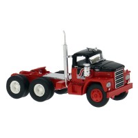 BRE86306 - HO Scale Brekina Dodge LCF CT-900 Tandem Axle Truck Tractor - Red/Black Sea-Land BRE86306 - HO Scale Brekina Dodge LCF CT-900 Tandem Axle Truck Tractor - Red/Black Sea-Land