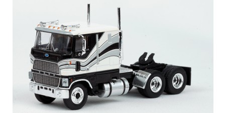 BR85850 HO Scale Brekina Ford CLT-9000 COE Truck Tractor White/Silver/Black