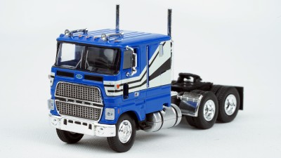 BR85855 HO Scale Brekina Ford CLT-9000 COE Truck Tractor Blue/White/Black