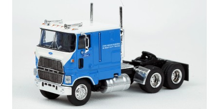BR85857MCW HO Scale Brekina Ford CLT-9000 COE Truck Tractor "Ford" Blue/White