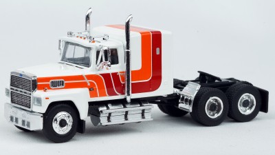 BR85876 HO Scale Brekina Ford LTL-9000 Truck Tractor White/Red & Orange Stripes