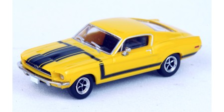 BR19611 HO Scale Brekina 1968 Ford Mustang Boss 302 Fastback - Yellow & Black Stripes