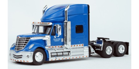 BR85832 HO Scale Brekina International LoneStar Sleeper Truck Tractor - Maritime Ontario
