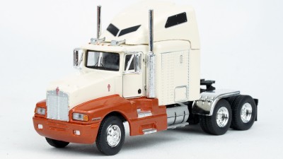 BR85930MCW HO Scale Brekina Kenworth T600 Sleeper Truck Tractor White-Orange