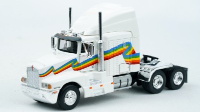 BR85932 HO Scale Brekina Kenworth T600 Sleeper Truck Tractor White/Rainbow Stripe