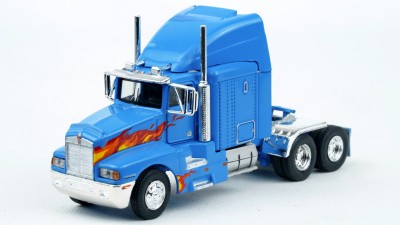 BR85934 HO Scale Brekina Kenworth T600 Sleeper Truck Tractor Blue/Flame Stripe