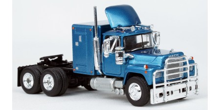 BR85802 HO Scale Brekina Mack RS700 Truck Tractor Metallic Blue