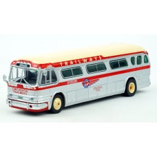 87-0565 Iconic Replicas HO Scale 1959 GM PD4104 Bus - Continental Trailways