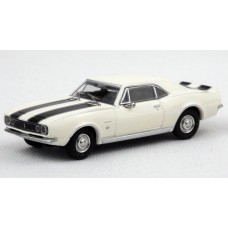 870144020 HO Scale Minichamps 1967 Chevrolet Camaro - White/Black Stripes