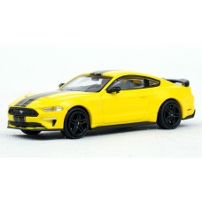 870087027 HO Scale Minichamps 2018 Ford Mustang GT - Yellow/Black Stripes