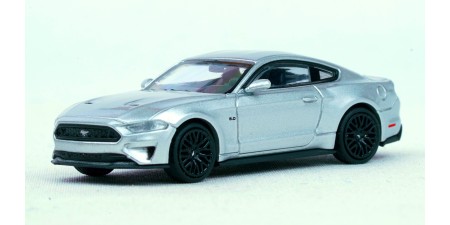870087028 HO Scale Minichamps 2018 Ford Mustang GT - Silver