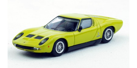 870103022 HO Scale Minichamps 1966 Lamborghini Miura - Green