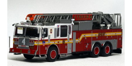 870230 - PCX87 Ferrara Ultra - FDNY Ladder 4 Fire Truck - Manhattan (Theatre District)