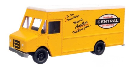 949-12104 Walthers Scenemaster Morgan Olson Route Star Van - Central Beverage Distributors Truck
