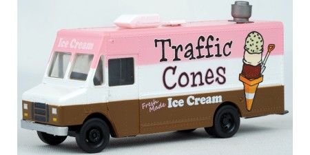 949-12108 Walthers Scenemaster Morgan Olson Route Star Van - Traffic Cones Food Truck